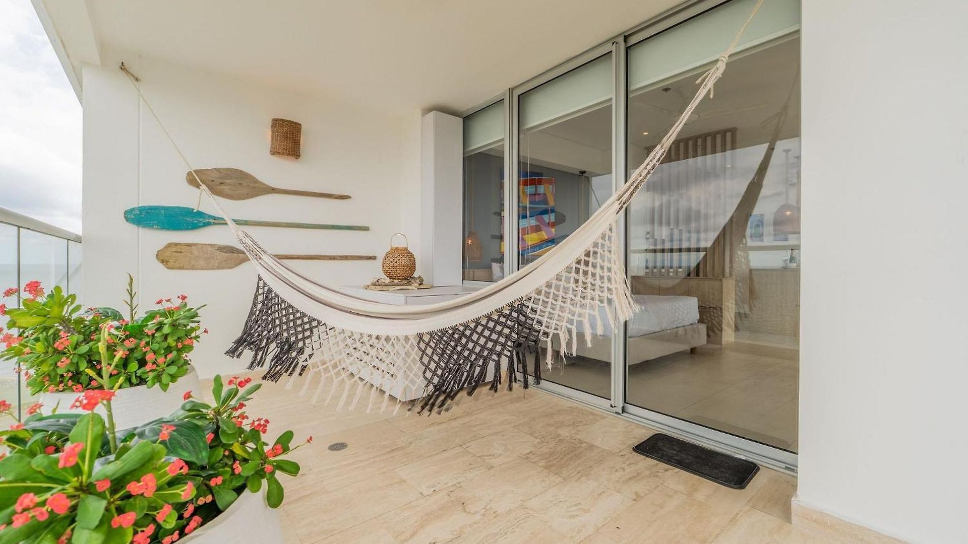 Apartamento Balcón Panorámico y Vista al Mar CB1501 *
