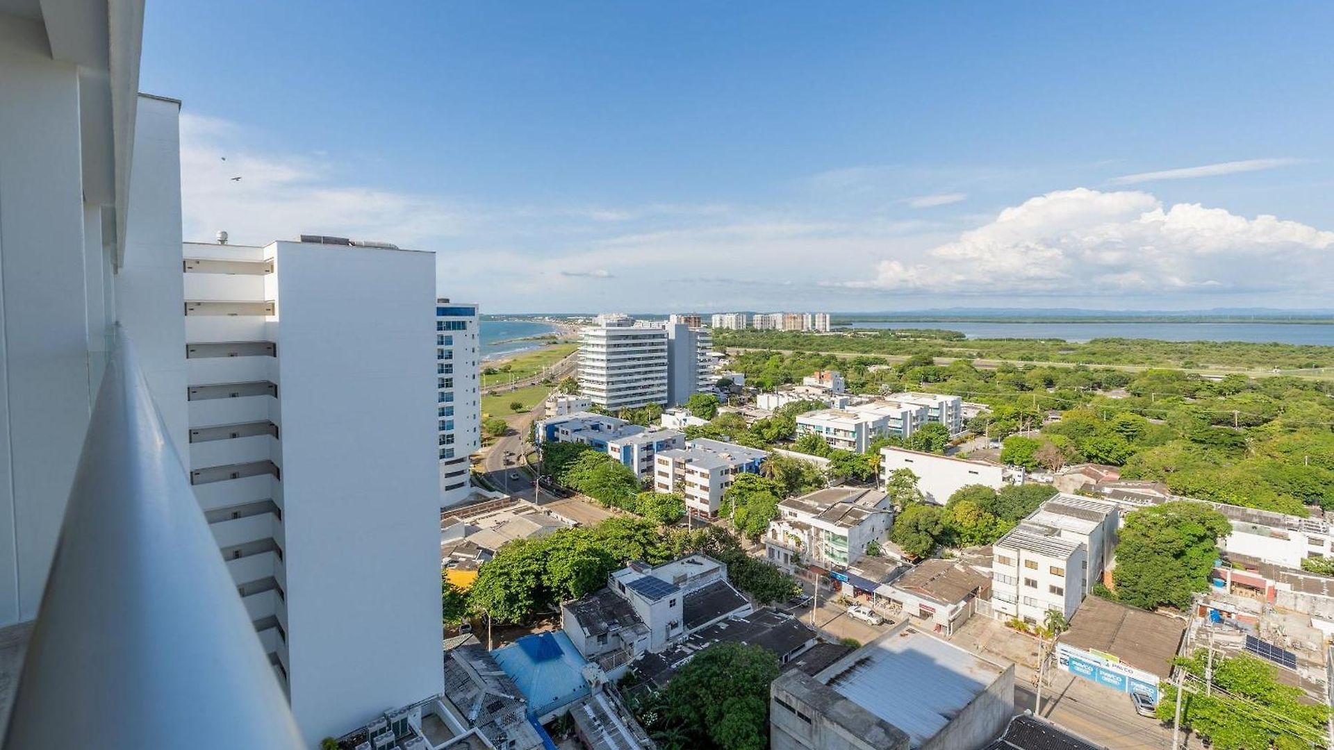 Apartamento Balcón Panorámico Y Vista Al Mar Cb1501 *